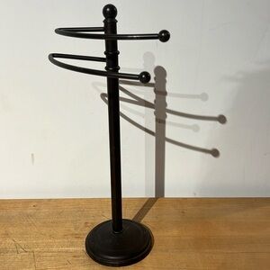 It is a display rack for bathroom perfect for all kinds of stuff.